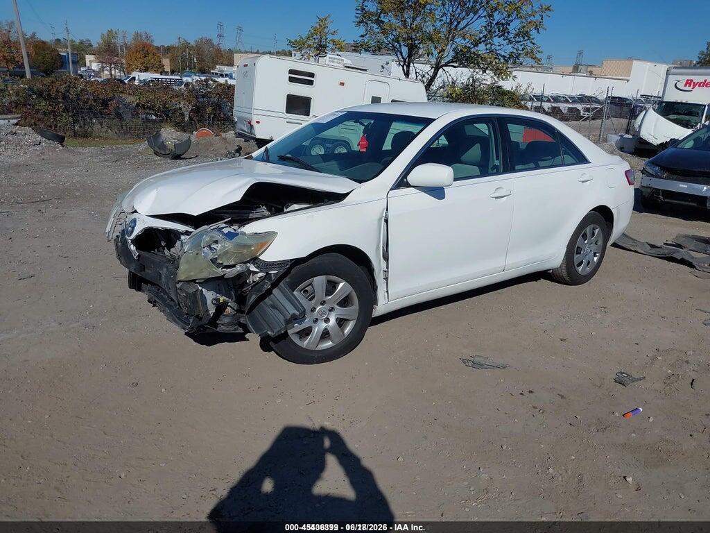 4T1BF3EK6BU632950 2011 TOYOTA CAMRY photo no. 2