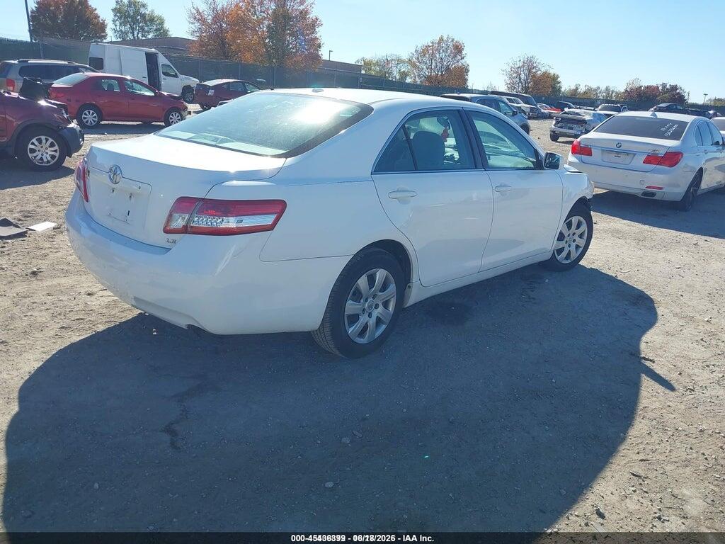 4T1BF3EK6BU632950 2011 TOYOTA CAMRY photo no. 4