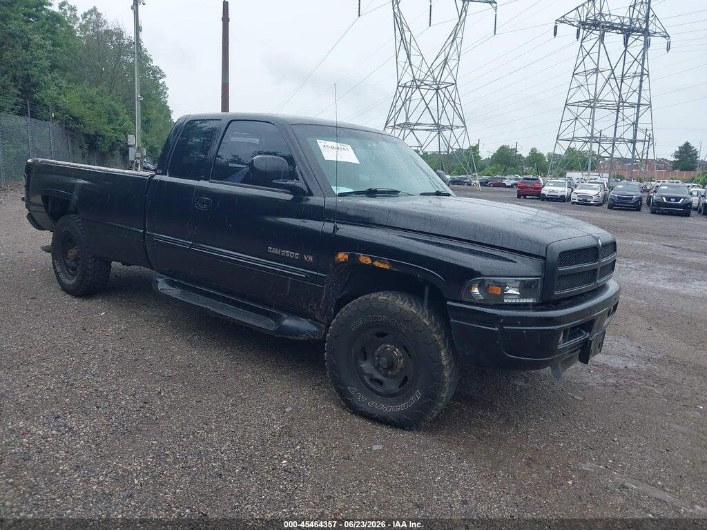 3B7KC23Z2XG163728 1999 DODGE RAM 2500 photo no. 1