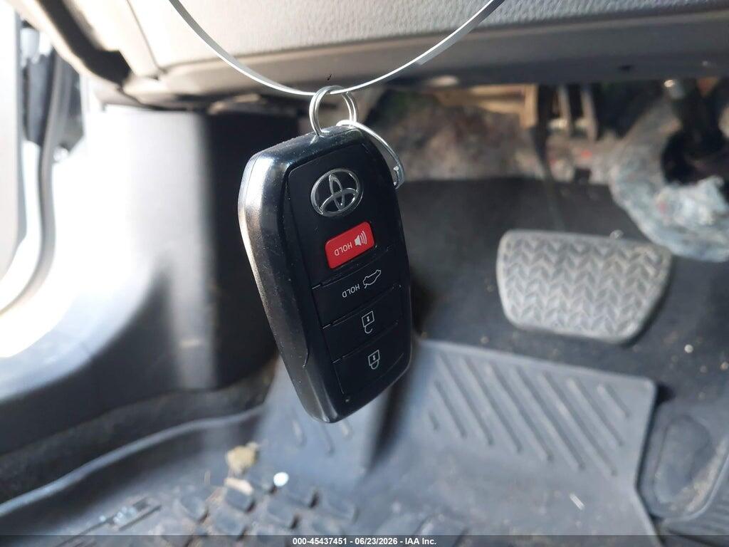 4T1DAACK8SU097831 2025 TOYOTA CAMRY photo no. 11
