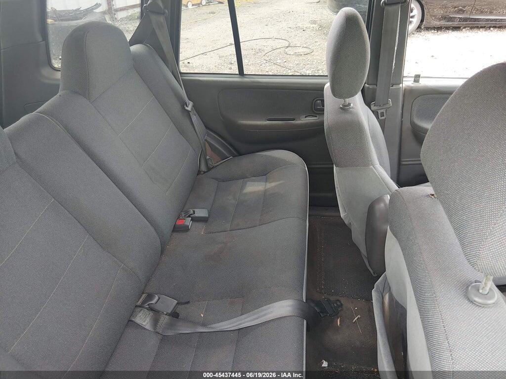 KNDJB723925146076 2002 KIA SPORTAGE photo no. 8