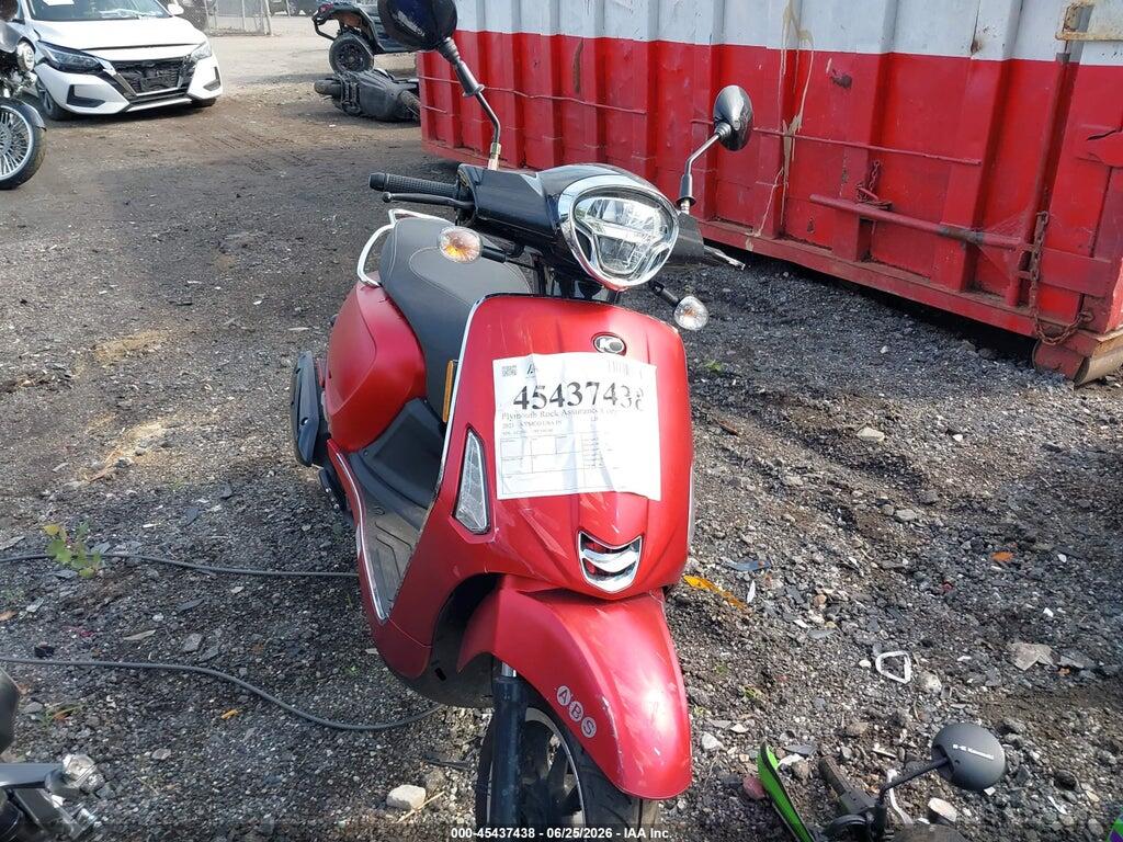 LC2DBJ142PC100240 2023 KYMCO USA INC LIKE photo no. 1