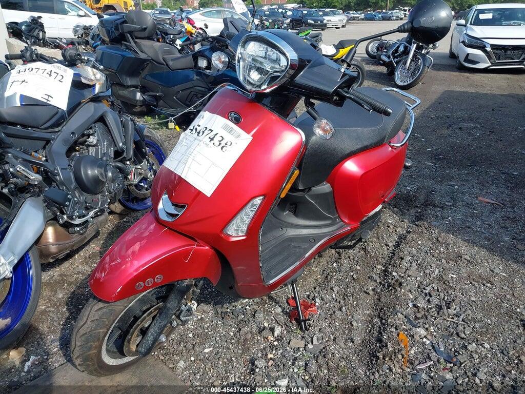 LC2DBJ142PC100240 2023 KYMCO USA INC LIKE photo no. 2