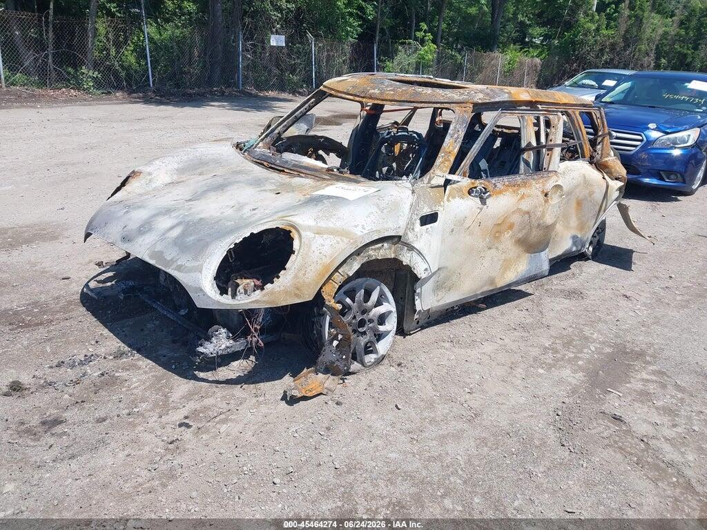 WMWLU1C59H2F28246 2017 MINI CLUBMAN photo no. 2