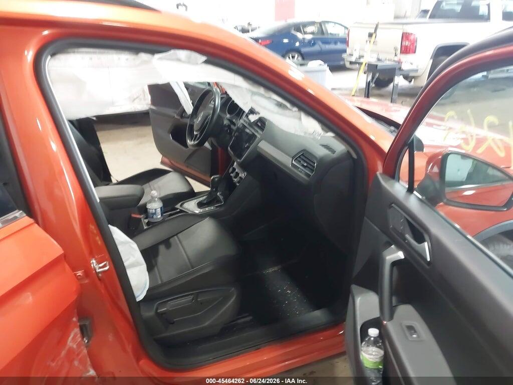 3VV3B7AX7JM074799 2018 VOLKSWAGEN TIGUAN photo no. 5