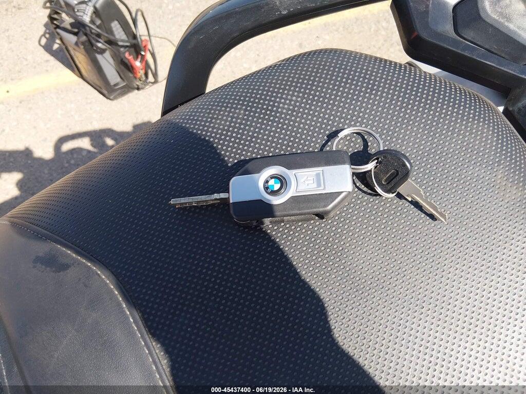 WB10M0307M6E33205 2021 BMW R 1250 photo no. 11