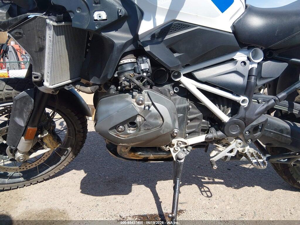WB10M0307M6E33205 2021 BMW R 1250 photo no. 9