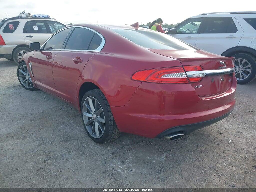 SAJWA0F75F8U72511 2015 JAGUAR XF photo no. 3
