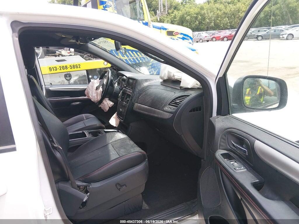 2C4RDGEG4KR536520 2019 DODGE GRAND CARAVAN photo no. 5