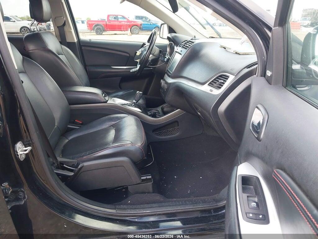 3C4PDCEG1KT717331 2019 DODGE JOURNEY photo no. 5