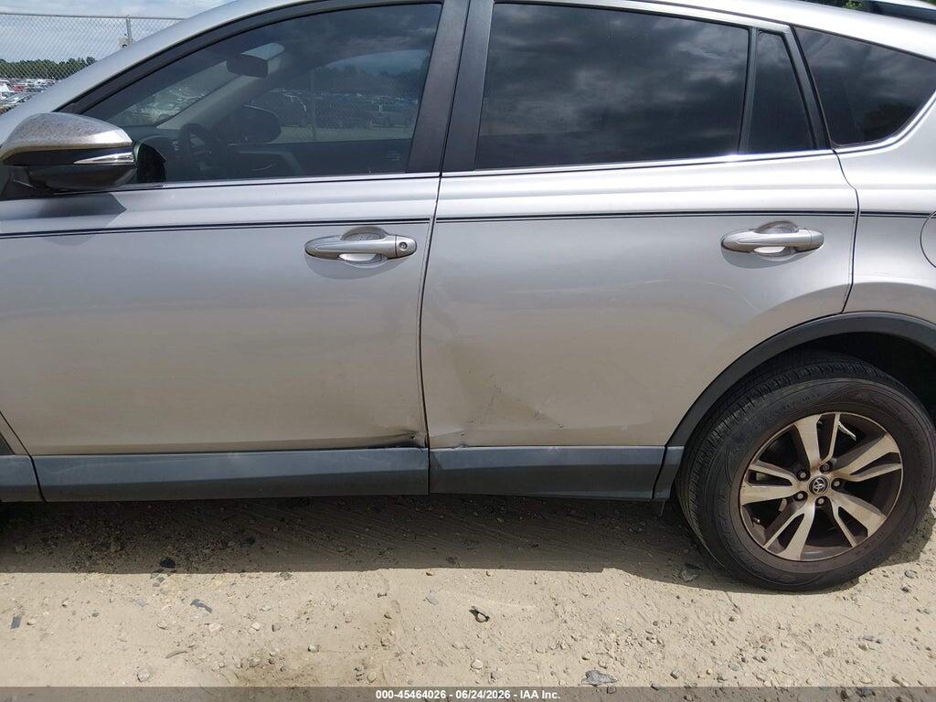 2T3WFREV6JW470743 2018 TOYOTA RAV4 photo no. 6
