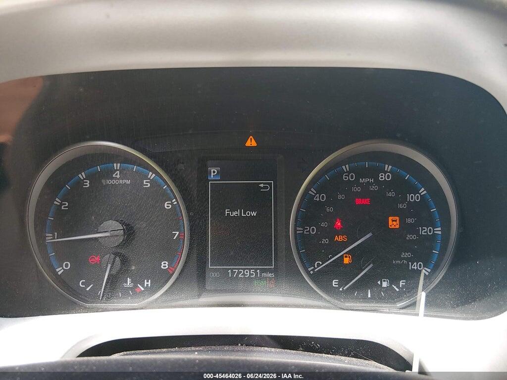 2T3WFREV6JW470743 2018 TOYOTA RAV4 photo no. 7