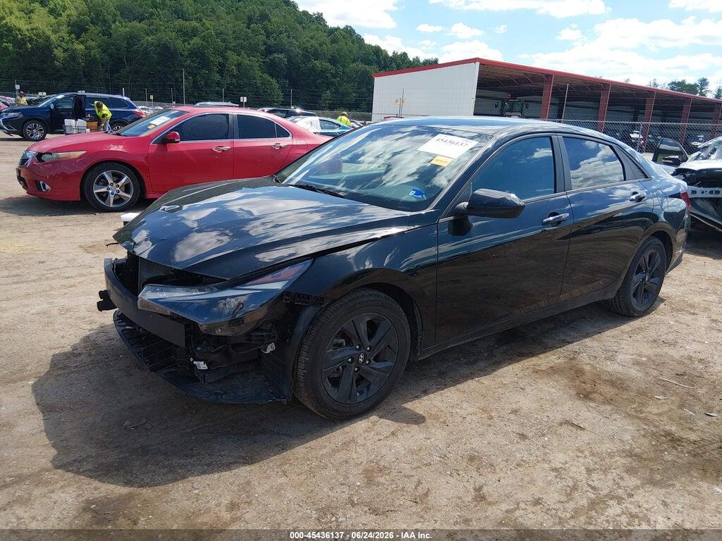 5NPLM4AG7PH089647 2023 HYUNDAI ELANTRA photo no. 2