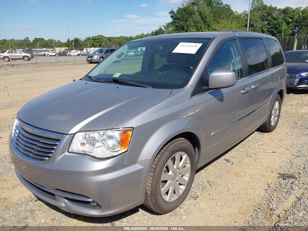 2C4RC1BG9GR267555 2016 CHRYSLER TOWN & COUNTRY photo no. 2
