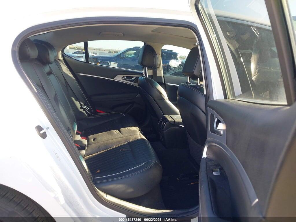 KMTG34LA2KU017784 2019 GENESIS G70 photo no. 8