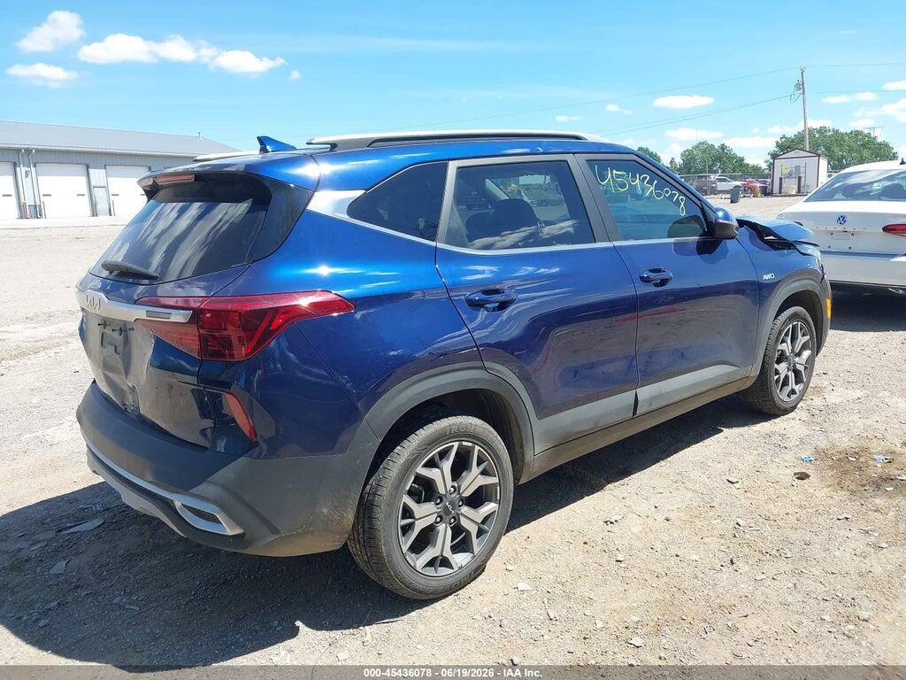 KNDERCAA8N7316569 2022 KIA SELTOS photo no. 4
