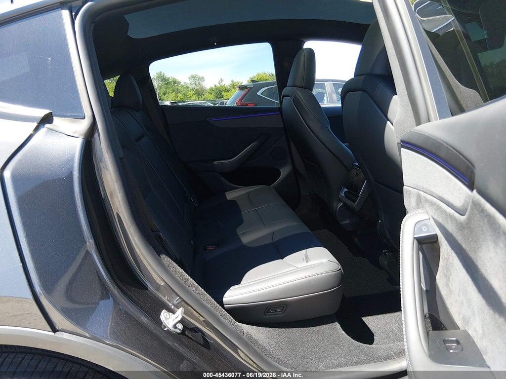 7SAYGDED4TF618674 2026 TESLA MODEL Y photo no. 8
