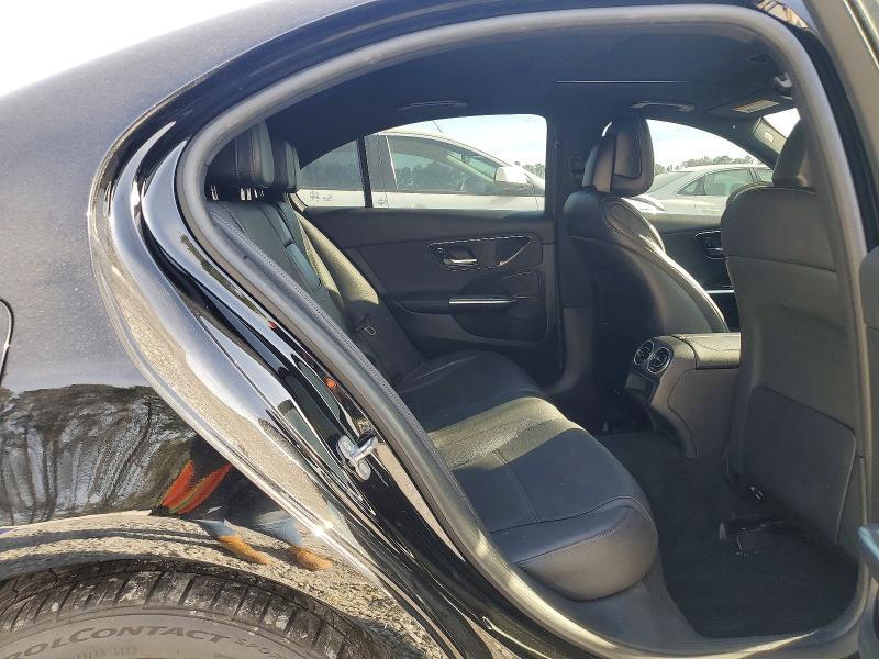 2024 MERCEDES-BENZ C 300 — Фото 10 из 12