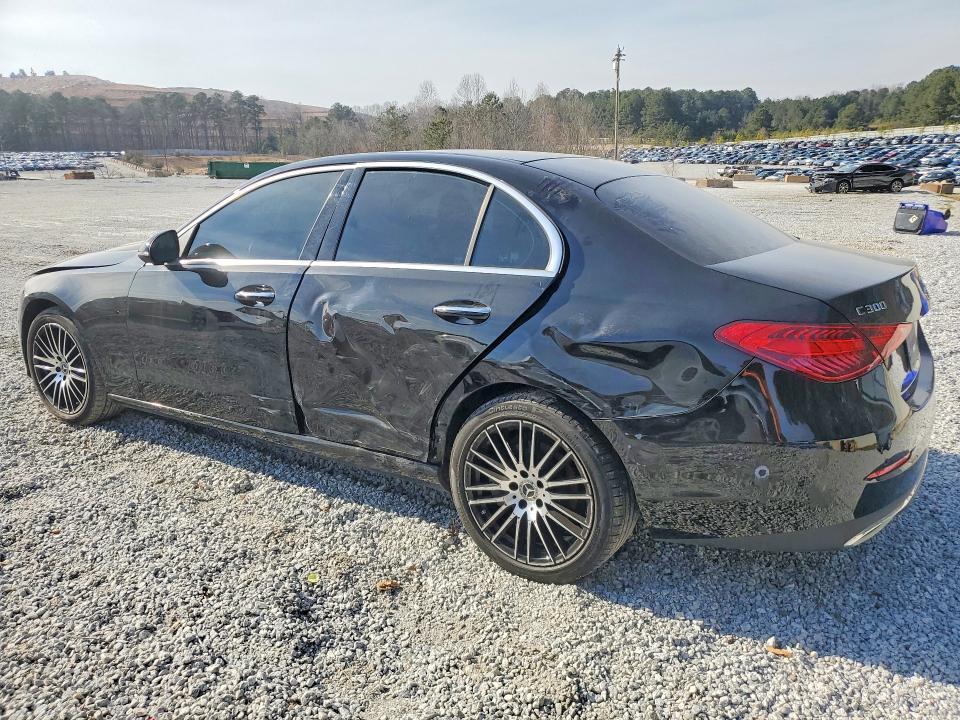 2024 MERCEDES-BENZ C 300 — Фото 2 из 12