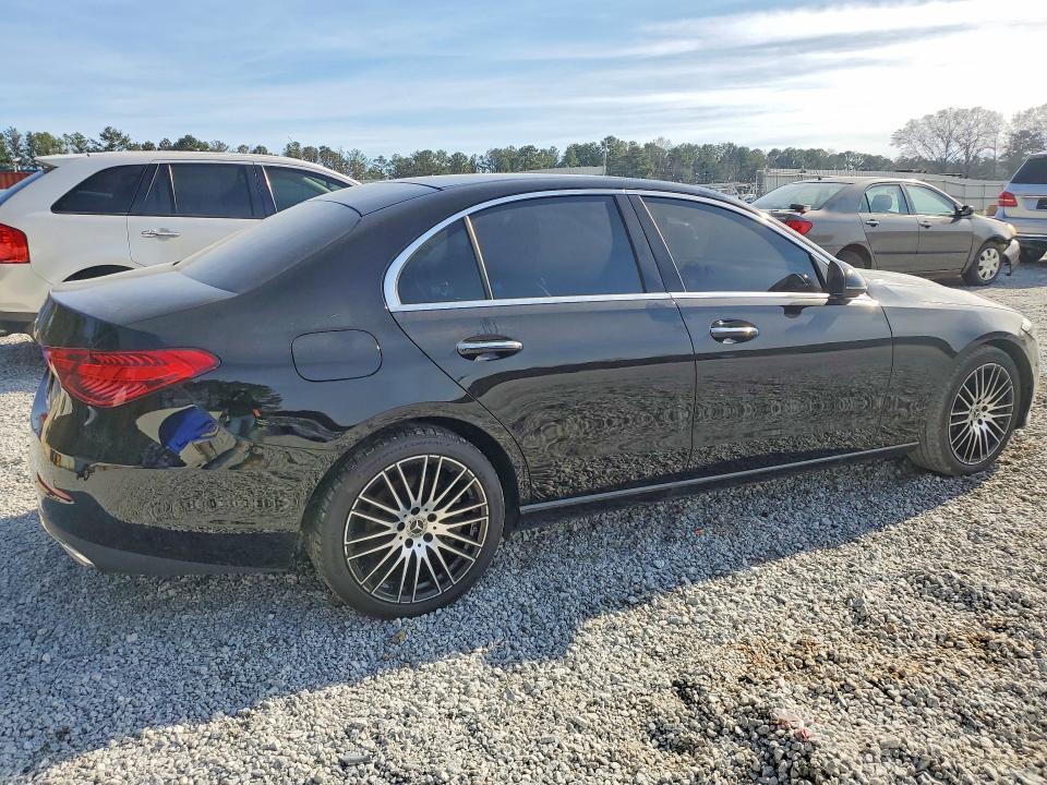 2024 MERCEDES-BENZ C 300 — Фото 3 из 12