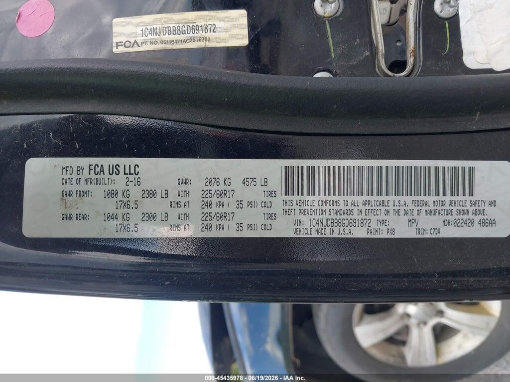 1C4NJDBB8GD691872 2016 JEEP COMPASS photo no. 9