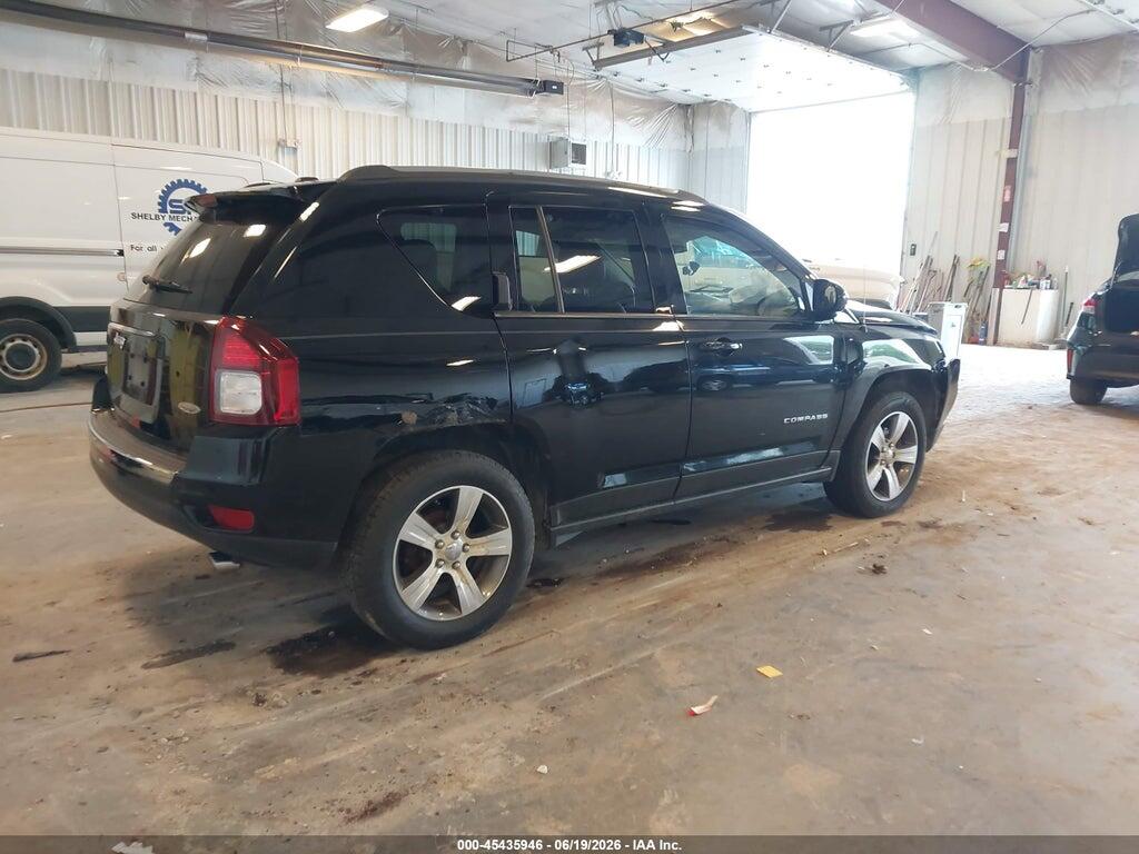 1C4NJDEB7HD192249 2017 JEEP COMPASS photo no. 4