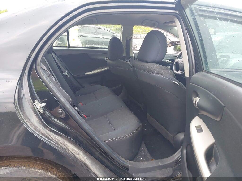 2T1BU4EE8DC120827 2013 TOYOTA COROLLA photo no. 8