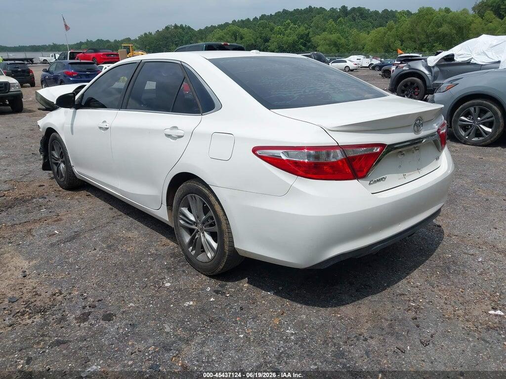 4T1BF1FK3FU477606 2015 TOYOTA CAMRY photo no. 3