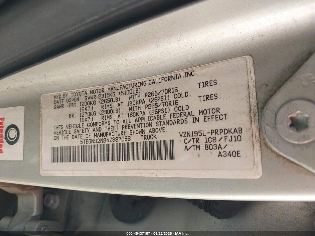 5TEGN92N84Z387058 2004 TOYOTA TACOMA photo no. 9