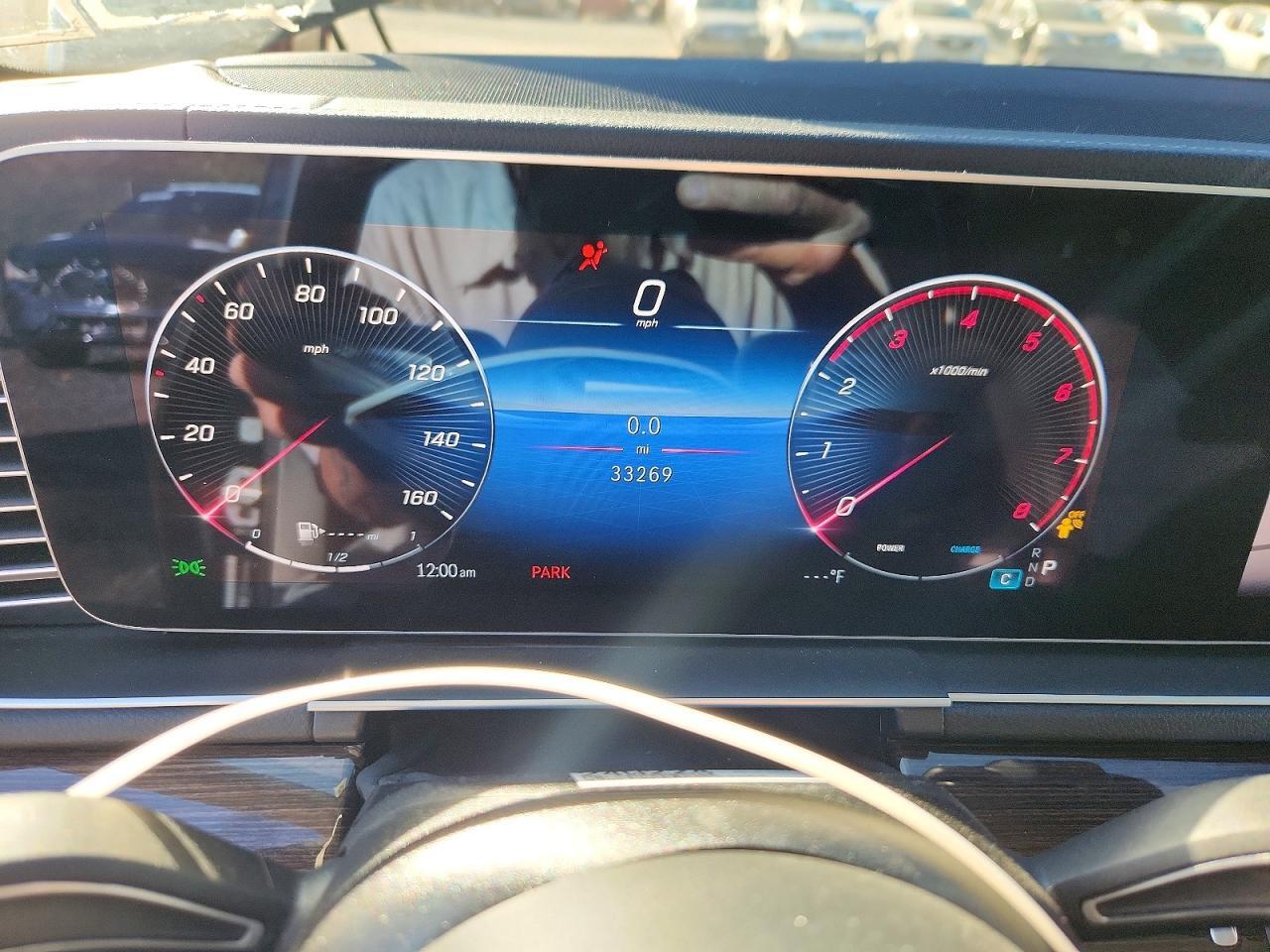 2024 MERCEDES-BENZ GLS 450 4MATIC — Фото 9 из 13