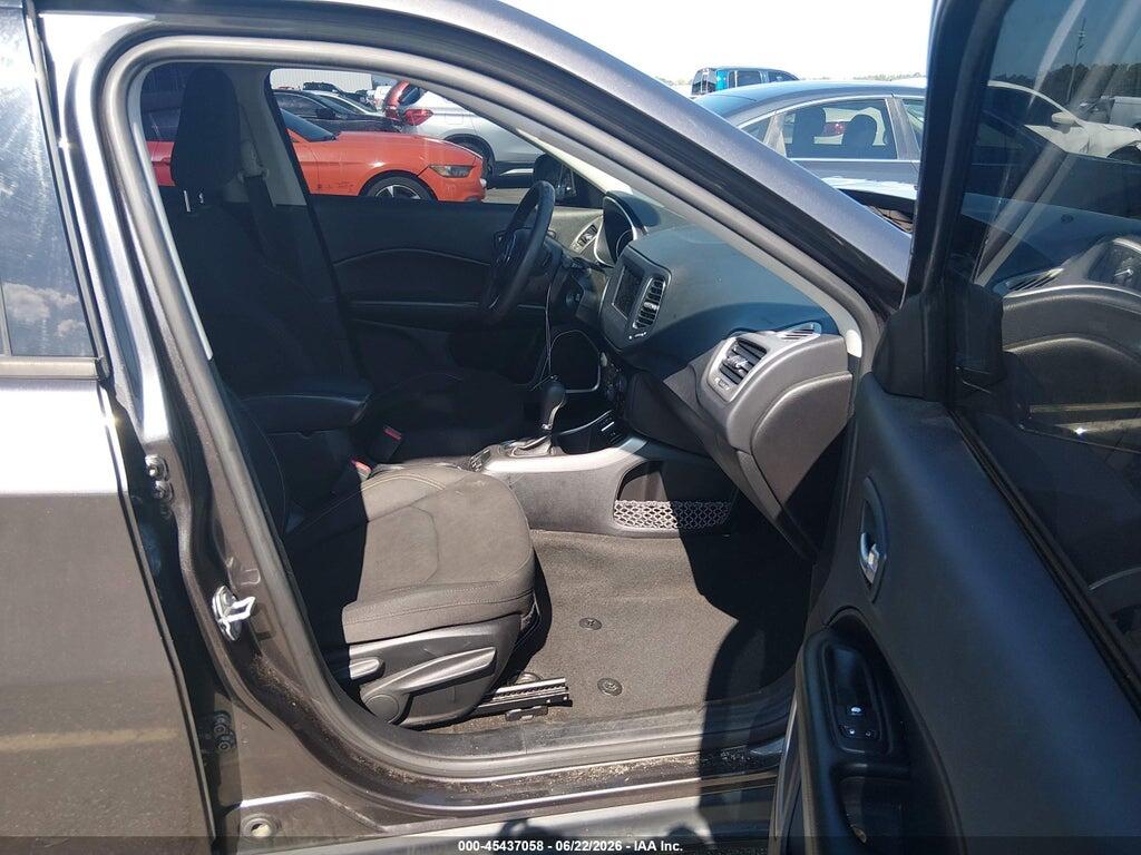 3C4NJCAB3MT514681 2021 JEEP COMPASS photo no. 5