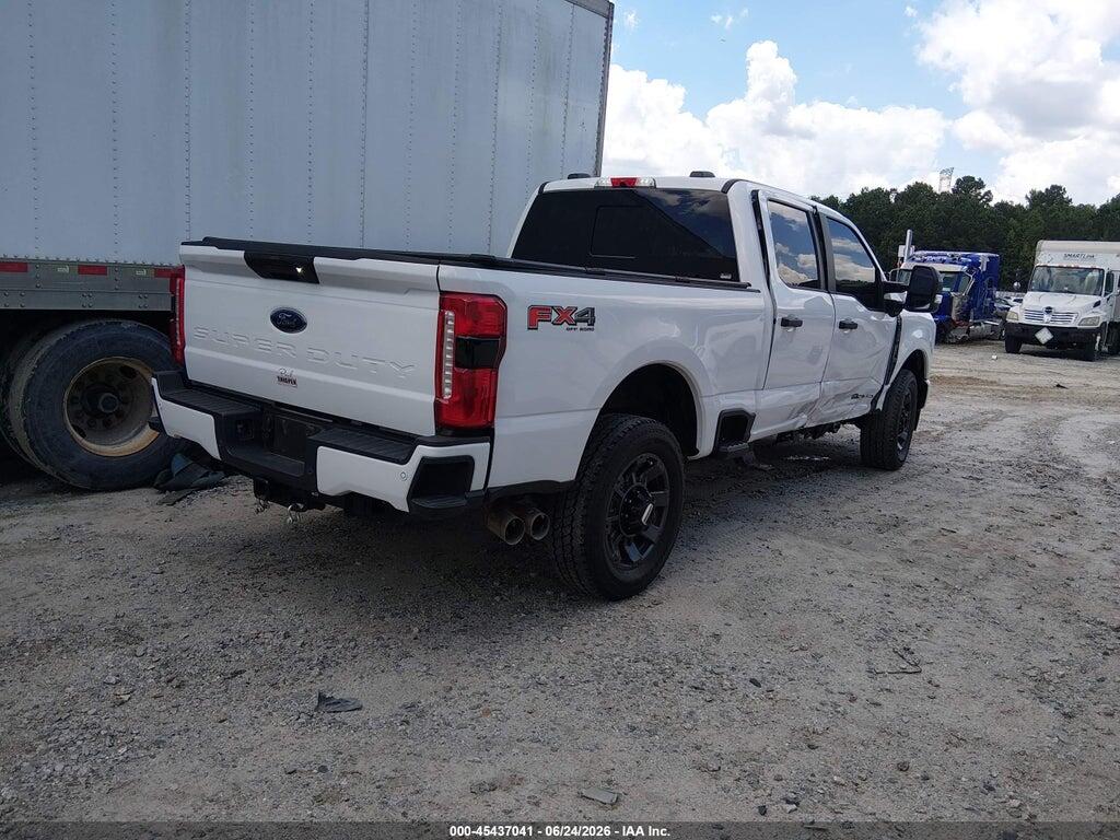 1FT8W2BT0REF91841 2024 FORD F-250 photo no. 4