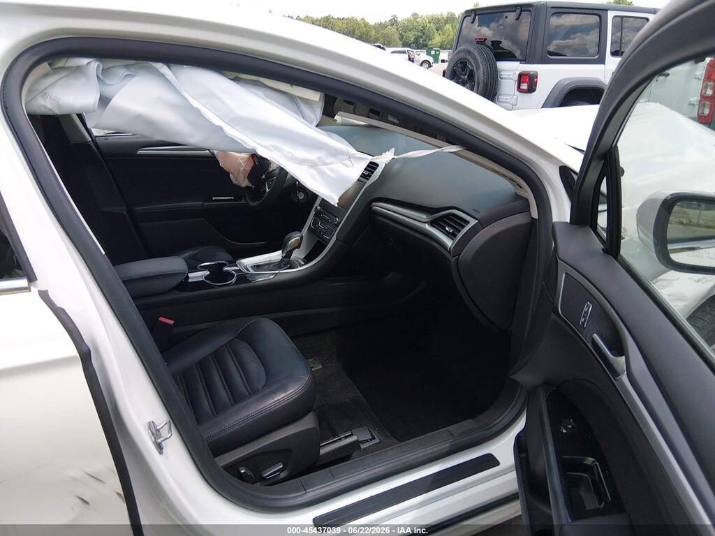 1FA6P0H70G5114526 2016 FORD FUSION photo no. 5