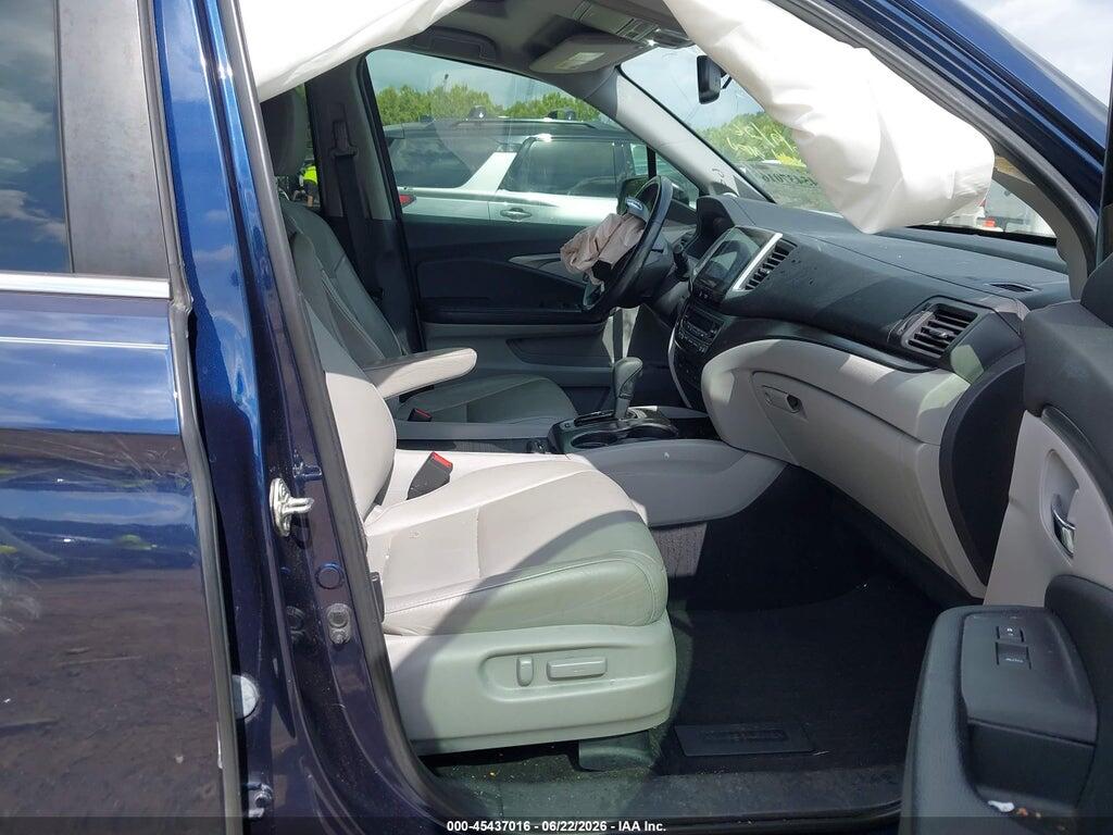 5FNYF6H82HB049664 2017 HONDA PILOT photo no. 5