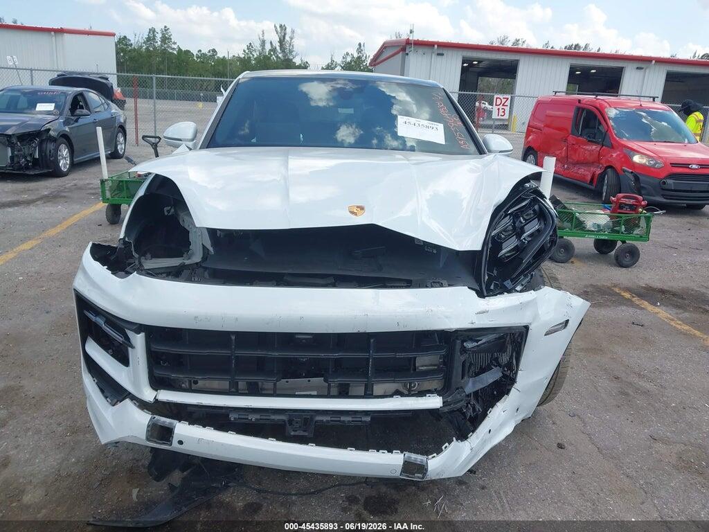 WP1BL2AY1SDA39559 2025 PORSCHE CAYENNE COUPE photo no. 6