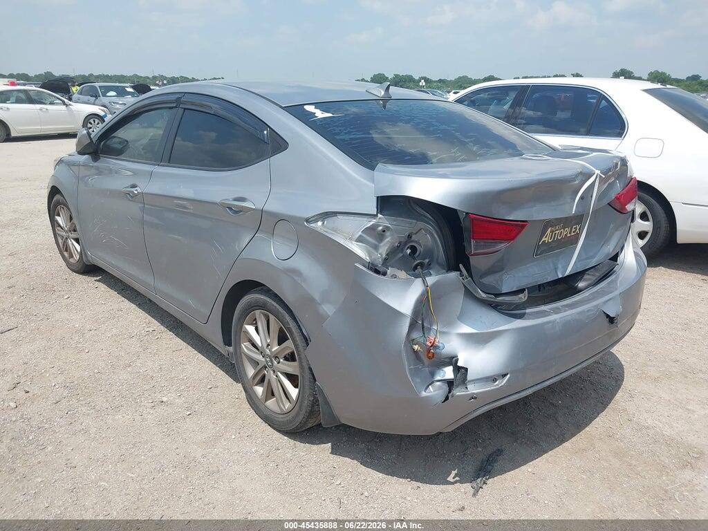 5NPDH4AE3FH599774 2015 HYUNDAI ELANTRA photo no. 3