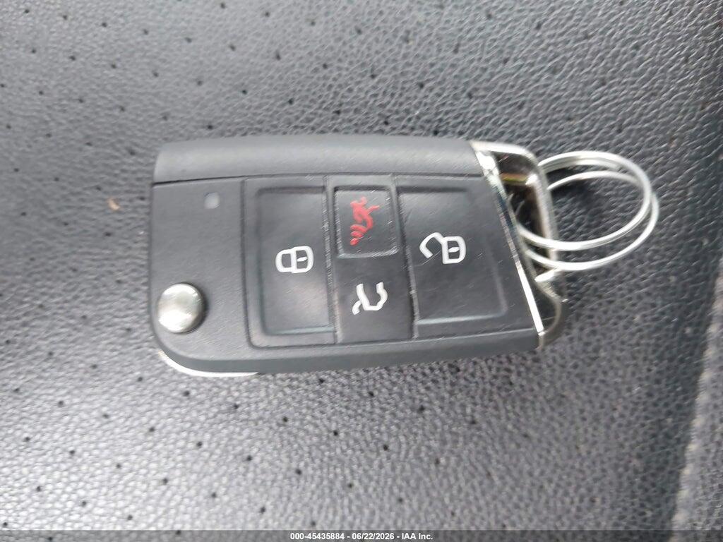 3VV3B7AX9MM049892 2021 VOLKSWAGEN TIGUAN photo no. 11