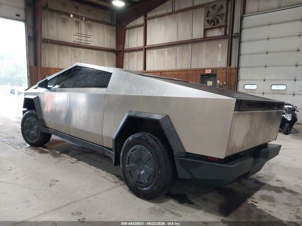 7G2CEHED9SA074850 2025 TESLA CYBERTRUCK photo no. 3