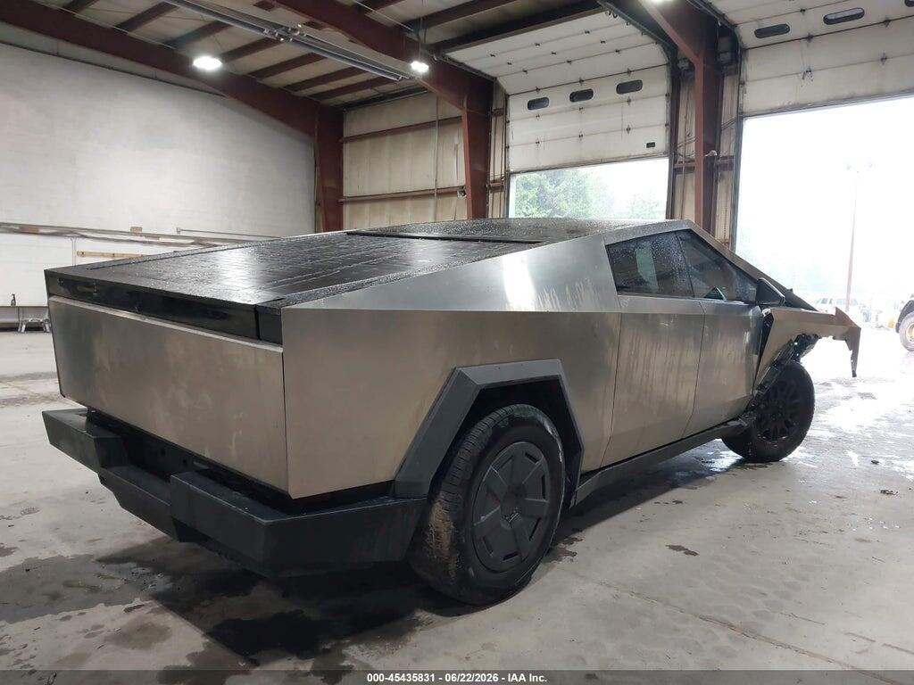 7G2CEHED9SA074850 2025 TESLA CYBERTRUCK photo no. 4
