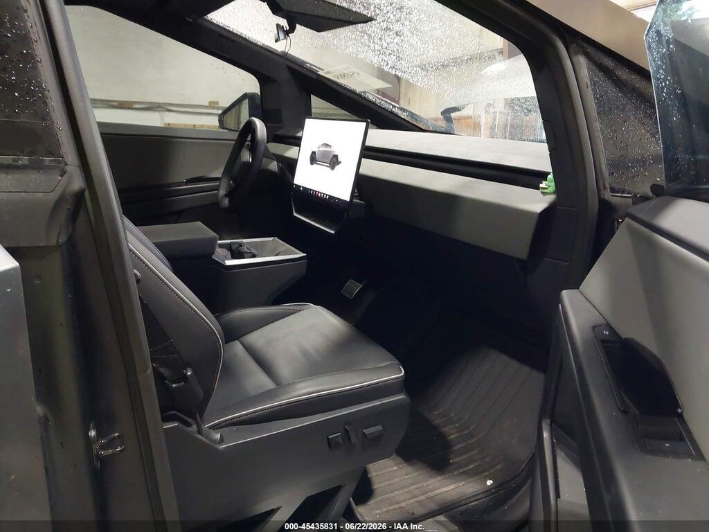 7G2CEHED9SA074850 2025 TESLA CYBERTRUCK photo no. 5