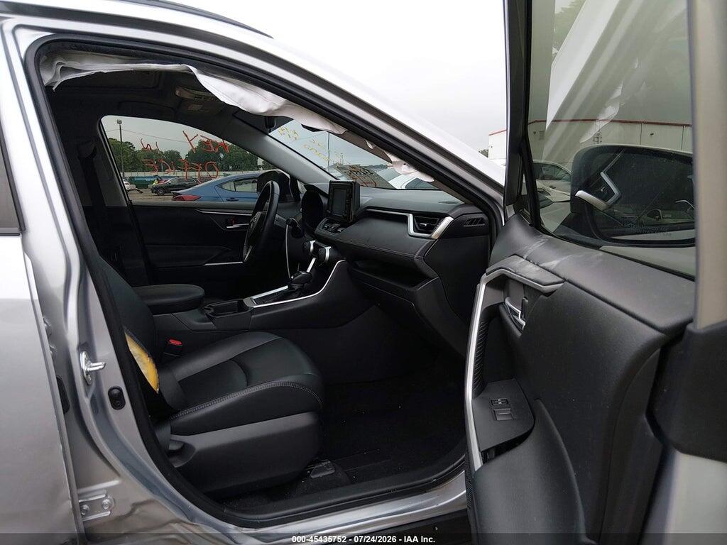 JTMC1RFV0KD038292 2019 TOYOTA RAV4 photo no. 5