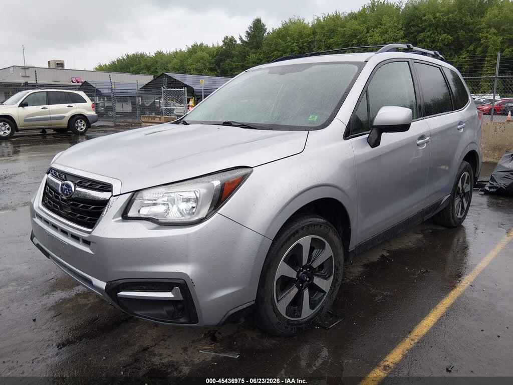 JF2SJAEC9JH577595 2018 SUBARU FORESTER photo no. 2