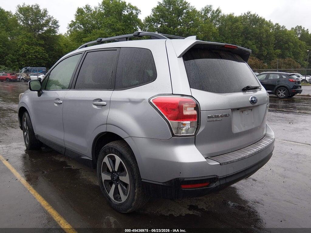 JF2SJAEC9JH577595 2018 SUBARU FORESTER photo no. 3