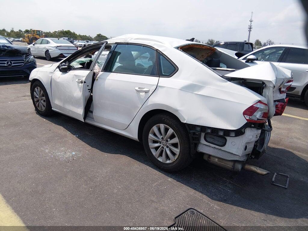 1VWAT7A3XFC018944 2015 VOLKSWAGEN PASSAT photo no. 3
