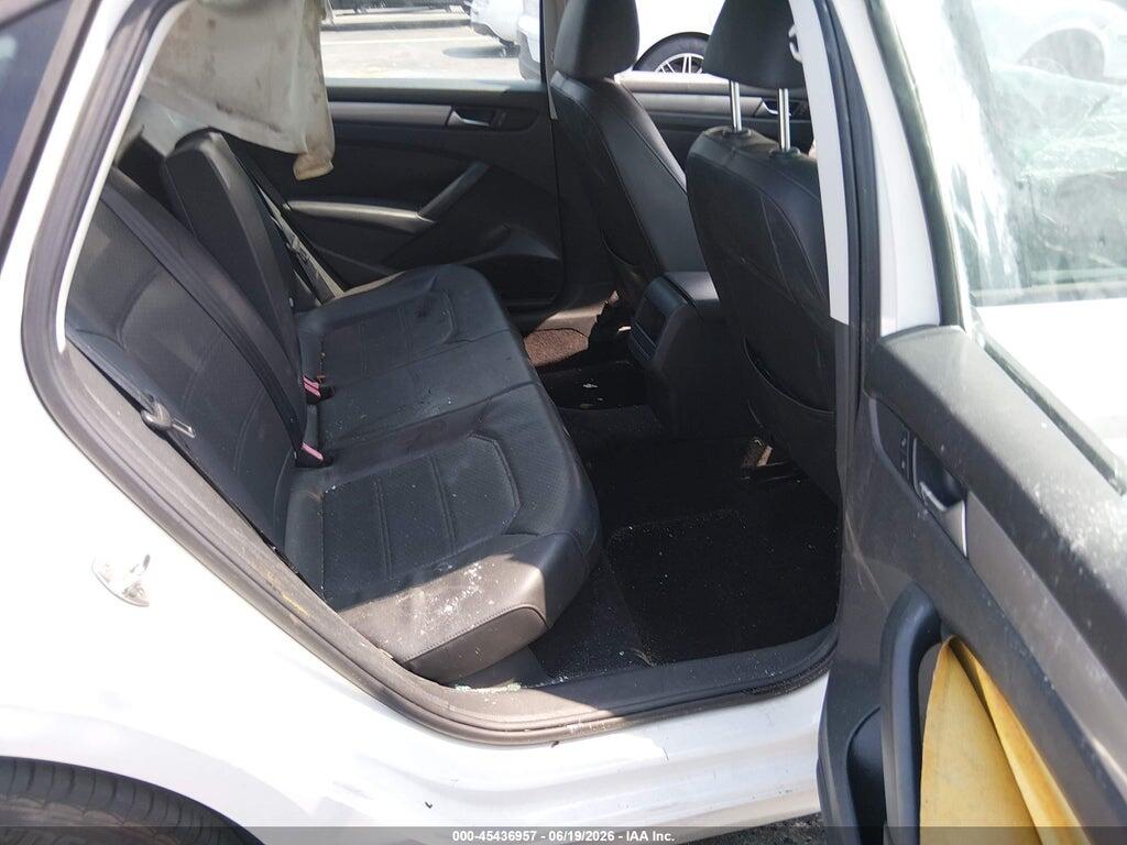 1VWAT7A3XFC018944 2015 VOLKSWAGEN PASSAT photo no. 8
