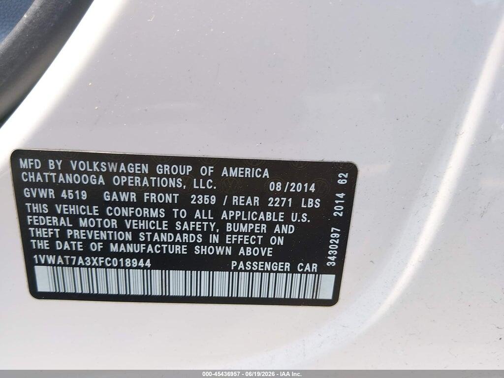 1VWAT7A3XFC018944 2015 VOLKSWAGEN PASSAT photo no. 9