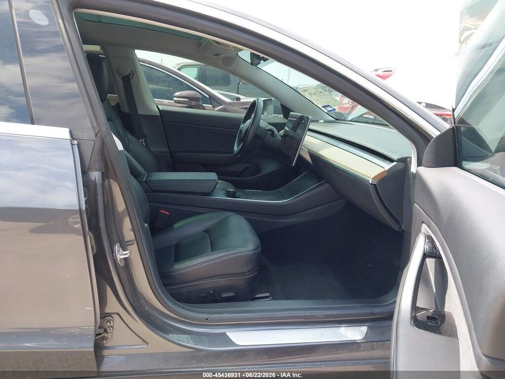 5YJ3E1EA1KF411045 2019 TESLA MODEL 3 photo no. 5