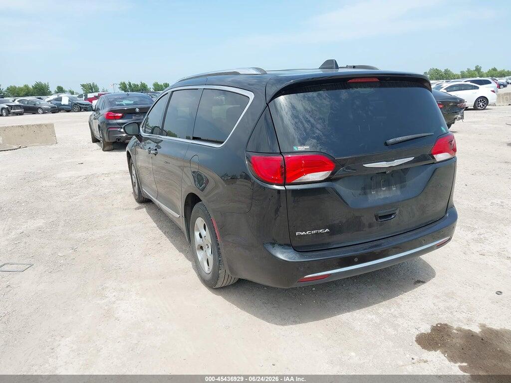 2C4RC1EG6HR644498 2017 CHRYSLER PACIFICA photo no. 3