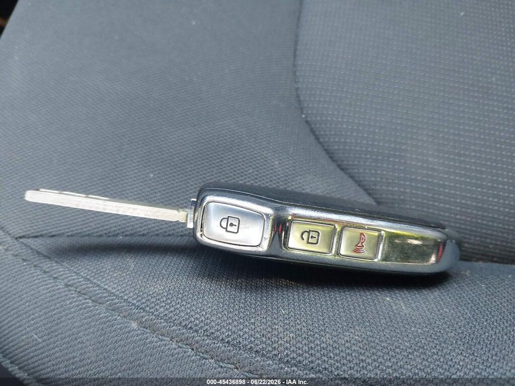 KNDCP3LE1S5225731 2025 KIA NIRO photo no. 11
