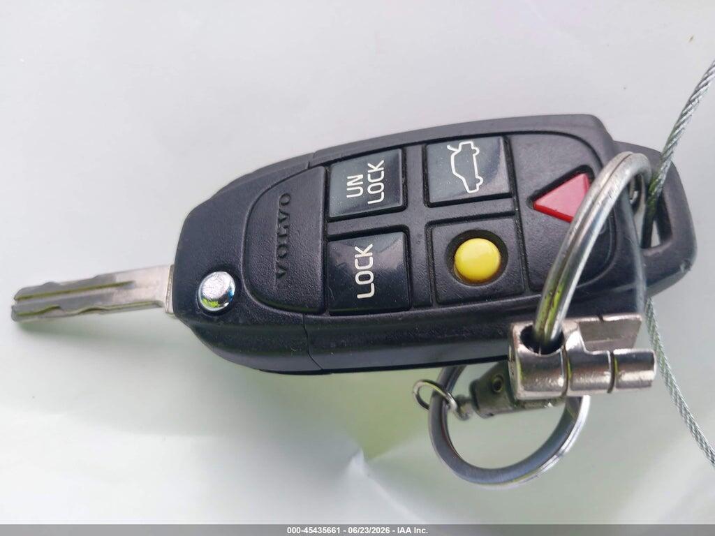 YV4982CZ8A1565692 2010 VOLVO XC90 photo no. 11